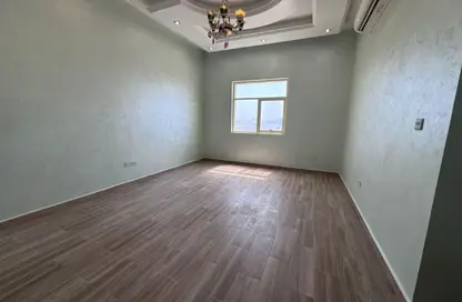 Apartment - Studio - 1 Bathroom for rent in Mohamed Bin Zayed Centre - Mohamed Bin Zayed City - Abu Dhabi