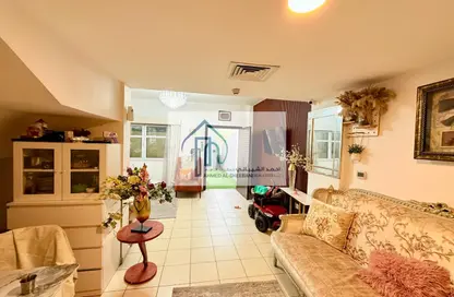 Villa - 4 Bedrooms - 5 Bathrooms for sale in Autumn - Seasons Community - Jumeirah Village Circle - Dubai