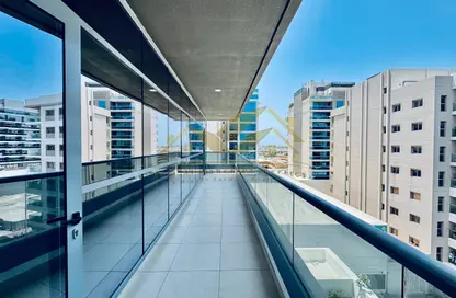 Apartment - 2 Bedrooms - 3 Bathrooms for rent in Jumeirah Garden City - Al Satwa - Dubai