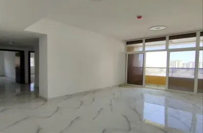 Apartment - 2 Bedrooms - 2 Bathrooms for rent in Al Majaz - Sharjah