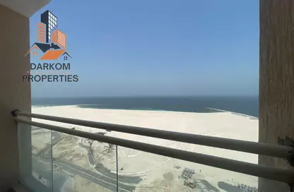 شقة - 2 غرف نوم - 2 حمامات للايجار في مساكن كورنيش عجمان - طريق كورنيش عجمان - عجمان
