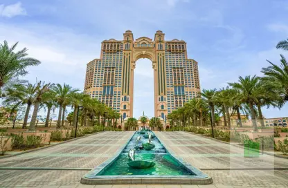Apartment - 3 Bedrooms - 4 Bathrooms for rent in Fairmont Marina Residences - The Marina - Abu Dhabi