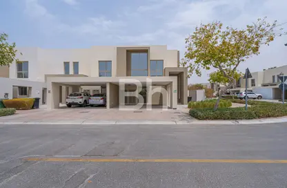 Villa - 4 Bedrooms - 5 Bathrooms for rent in Reem Community - Arabian Ranches 2 - Dubai