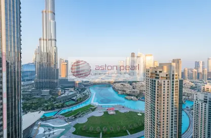 صورة لـ حوض سباحة شقة - 2 غرف نوم - 2 حمامات للايجار في أوبرا جراند - برج خليفة - دبي وسط المدينة - دبي ، صورة رقم 1