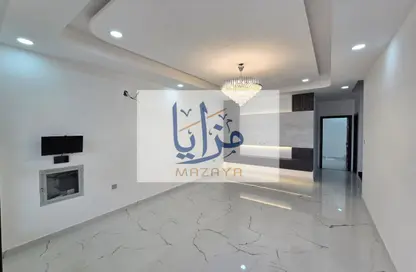 Villa - 5 Bedrooms - 6 Bathrooms for sale in Al Yasmeen 1 - Al Yasmeen - Ajman