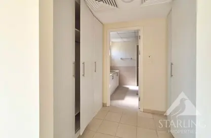 Villa - 3 Bedrooms - 4 Bathrooms for rent in Meadows 9 - Meadows - Dubai
