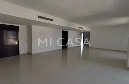 Empty Room image for: Apartment - 2 Bedrooms - 5 Bathrooms for sale in MAG 5 - Marina Square - Al Reem Island - Abu Dhabi, Image 1