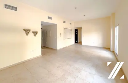 Apartment - 3 Bedrooms - 3 Bathrooms for sale in Al Thamam 11 - Remraam - Dubai Land - Dubai