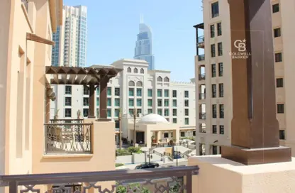 Apartment - 2 Bedrooms - 3 Bathrooms for sale in Zanzebeel 3 - Zanzebeel - Old Town - Dubai