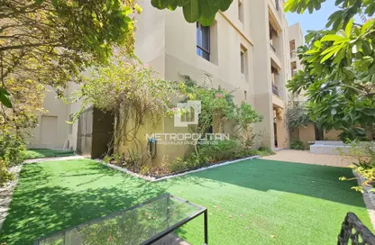 Apartment - 2 Bedrooms - 3 Bathrooms for rent in Yansoon 4 - Yansoon - Old Town - Dubai