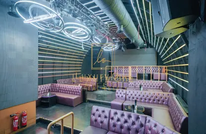 Retail - Studio for rent in Crystal Tower - Business Bay - Dubai