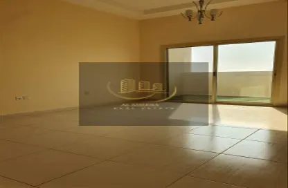 Empty Room image for: Apartment - 1 Bedroom - 2 Bathrooms for rent in Lilies Tower - Emirates City - Ajman, Image 1