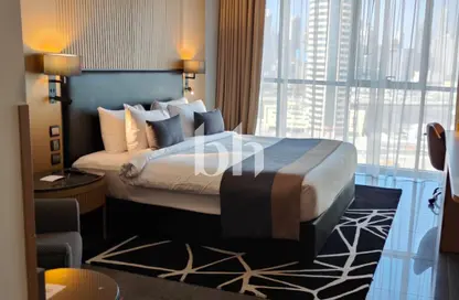 النزل و الشقق الفندقية - 1 حمام للبيع في سكاي باي هوتيل - الخليج التجاري - دبي