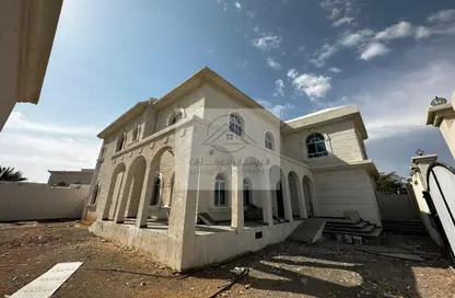 Outdoor House image for: Villa - 5 Bedrooms for sale in Al Riffa - Ras Al Khaimah, Image 1