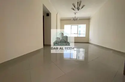 شقة - غرفة نوم - 1 حمام للايجار في شارع التعاون الجديد - التعاون - الشارقة