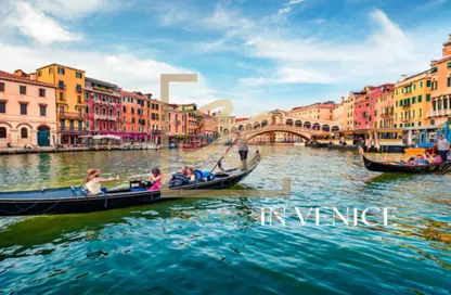 Villa - 6 Bedrooms - 7 Bathrooms for sale in Venice - Damac Lagoons - Dubai