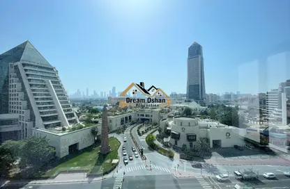 Apartment - 3 Bedrooms - 5 Bathrooms for rent in THE PEARL - Umm Hurair 2 - Umm Hurair - Dubai
