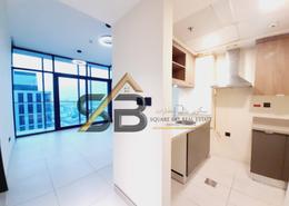 Kitchen image for: Apartment - 1 bedroom - 2 bathrooms for rent in La Cascade - Jumeirah Garden City - Al Satwa - Dubai, Image 1