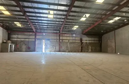 Warehouse - Studio for rent in Dubai Investment Park 2 (DIP 2) - Dubai Investment Park (DIP) - Dubai