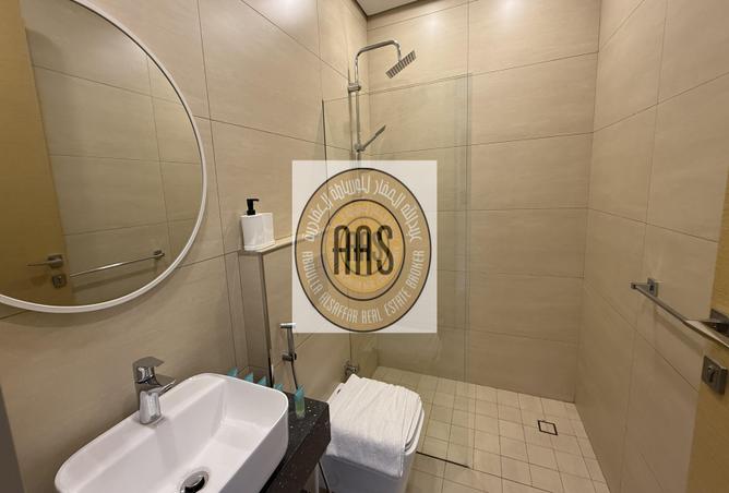 Apartment - 2 Bedrooms - 3 Bathrooms for sale in Diamond Building - Jumeirah Garden City - Al Satwa - Dubai