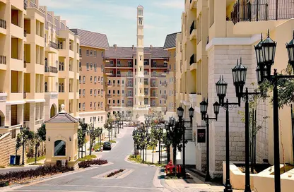 شقة - غرفة نوم - 2 حمامات للايجار في فوكس هيل 4 - فوكس هيل - مدينة السيارات - دبي