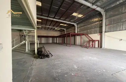 مستودع - استوديو - 1 حمام للايجار في 18 المنطقة الصناعية رقم - المنطقة الصناعية بالشارقة - الشارقة