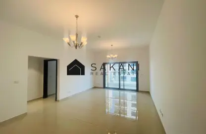 شقة - غرفة نوم - 2 حمامات للايجار في برج العبير - قرية الجميرا سركل - دبي