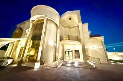 Villa - 5 Bedrooms - 7 Bathrooms for rent in Al Khawaneej 1 - Al Khawaneej - Dubai
