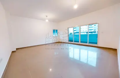 Apartment - 3 Bedrooms - 4 Bathrooms for sale in Tower 4 - Al Reef Downtown - Al Reef - Abu Dhabi
