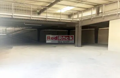 Warehouse - Studio - 1 Bathroom for rent in Al Qusais Industrial Area - Al Qusais - Dubai