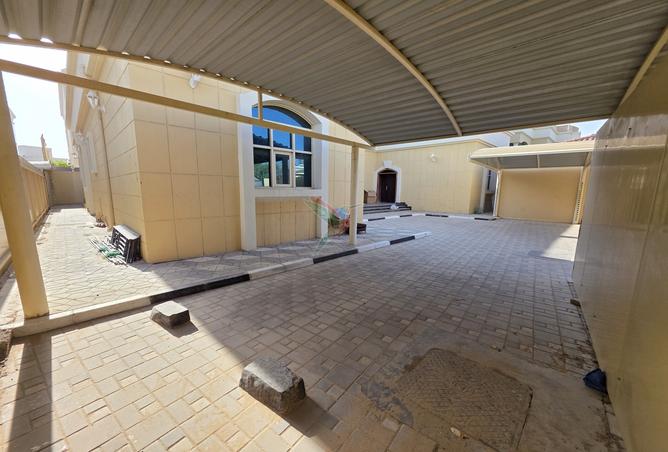 15520743 - Property Image 2