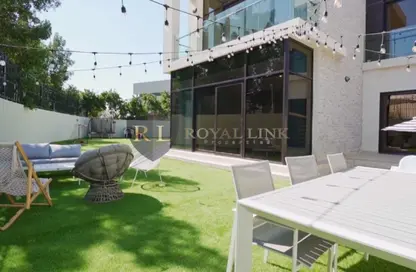 Villa - 5 Bedrooms - 6 Bathrooms for sale in Whitefield 1 - Whitefield - DAMAC Hills - Dubai