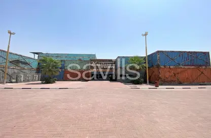 Retail - Studio for rent in Sharjah Airport Freezone (SAIF) - Sharjah