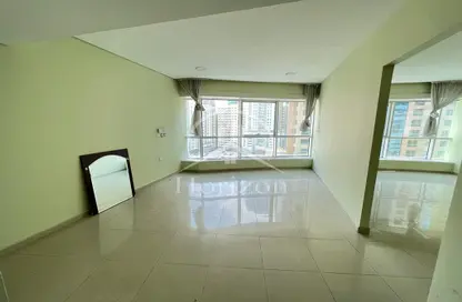 Empty Room image for: Apartment - 1 Bedroom - 1 Bathroom for rent in Al Taawun - Sharjah, Image 1