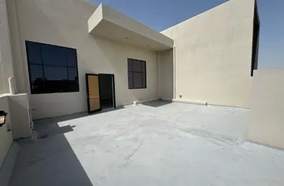 Apartment - 2 Bedrooms - 2 Bathrooms for rent in Madinat Al Riyad - Abu Dhabi