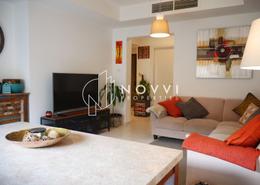 Living / Dining Room image for: Villa - 2 bedrooms - 3 bathrooms for rent in Springs 12 - The Springs - Dubai, Image 1