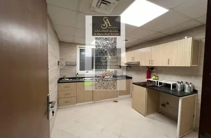 Apartment - 3 Bedrooms - 3 Bathrooms for sale in Oasis Tower - Al Rashidiya 1 - Al Rashidiya - Ajman