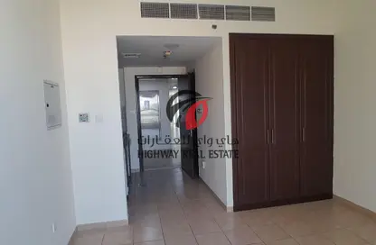 Apartment - 1 Bedroom - 2 Bathrooms for rent in Al Amir Abdullah Building - Al Warsan 4 - Al Warsan - Dubai