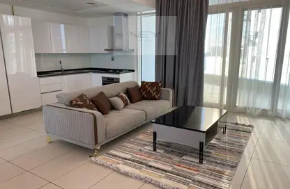 Apartment - 2 Bedrooms - 2 Bathrooms for rent in Royal Bay - Palm Jumeirah - Dubai