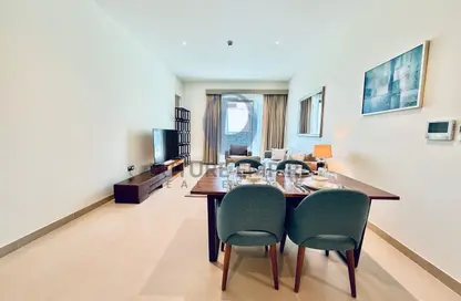 شقة - غرفة نوم - 2 حمامات للايجار في ذا فلاجشيب ثري - السطوة - دبي