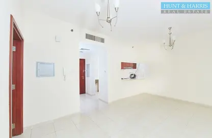 Empty Room image for: Apartment - 1 Bedroom - 1 Bathroom for sale in Lagoon B8 - The Lagoons - Mina Al Arab - Ras Al Khaimah, Image 1