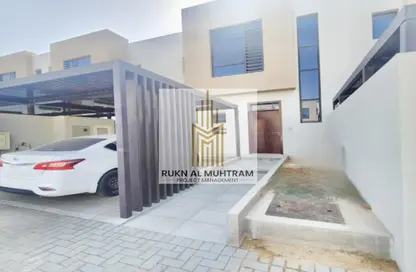 Townhouse - 2 Bedrooms - 4 Bathrooms for rent in Nasma Residence - Al Tai - Sharjah