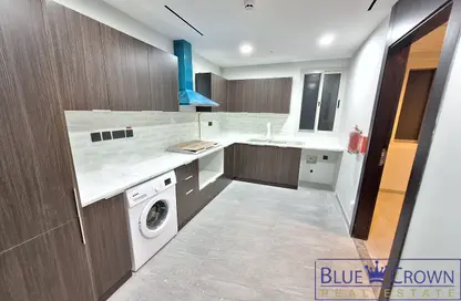 Apartment - 2 Bedrooms - 4 Bathrooms for rent in Mankhool - Bur Dubai - Dubai