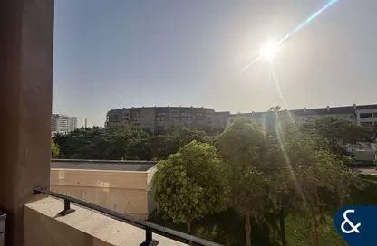 Apartment - 2 Bedrooms - 3 Bathrooms for rent in Abbey Crescent 1 - Abbey Crescent - Motor City - Dubai