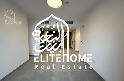 شقة - 2 غرف نوم - 3 حمامات للبيع في الطراز - حي نسيج - الجادة - الشارقة شقة - 2 غرف نوم - 3 حمامات للبيع في الطراز - حي نسيج - الجادة - الشارقة