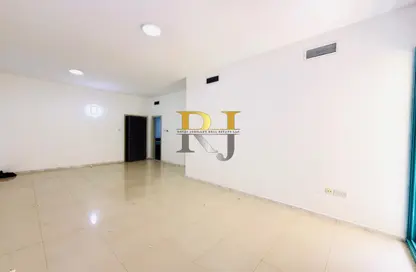 Apartment - 1 Bedroom - 2 Bathrooms for rent in Mankhool Building - Mankhool - Bur Dubai - Dubai