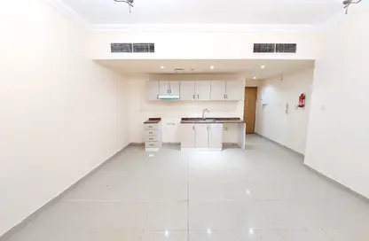 Apartment - Studio - 1 Bathroom for rent in Al Nada Tower - Al Nahda - Sharjah