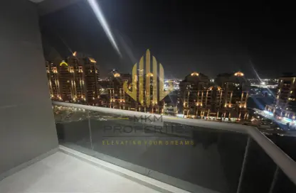 صورة لـ شرفة شقة - 1 حمام للبيع في مرتفعات الصقر - مدينة دبي الرياضية - دبي ، صورة رقم 1