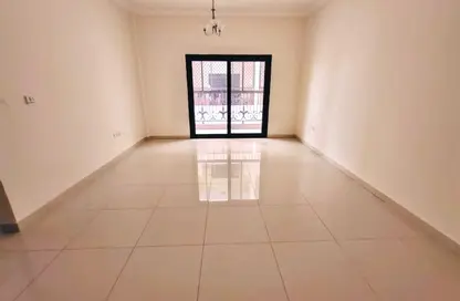 Apartment - 1 Bedroom - 2 Bathrooms for rent in Muwaileh 29 Building - Muwaileh - Sharjah