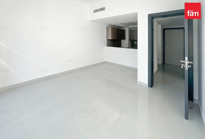 Prime Location. Big Balcony. Appliances Included.